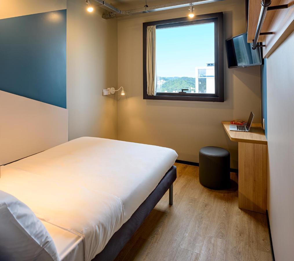 Ibis Budget Balneário Camboriú Exterior foto